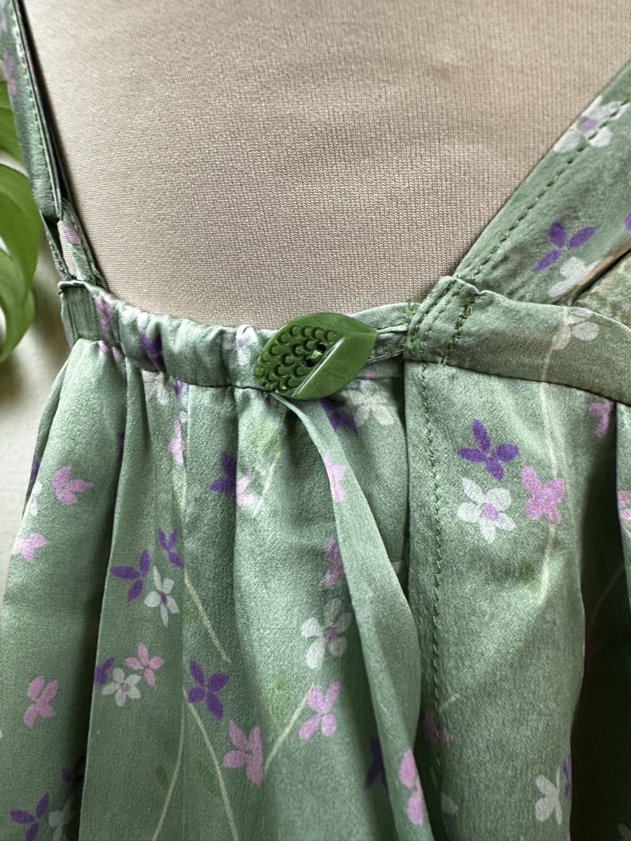 Vestiti: Robe verte à fleurs en soie , taille S  – Nuovo (secondo la descrizione) da Châtelaine venduto da Alexandra.jankowski 6