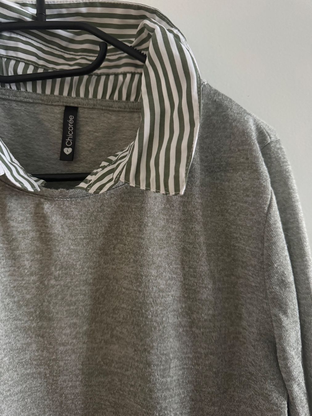 Pulls & Sweat-shirts: Damen Pullover mit Kragen Grösse L grau Chicorée – D'occasion à Künten par bel_6wn2 2