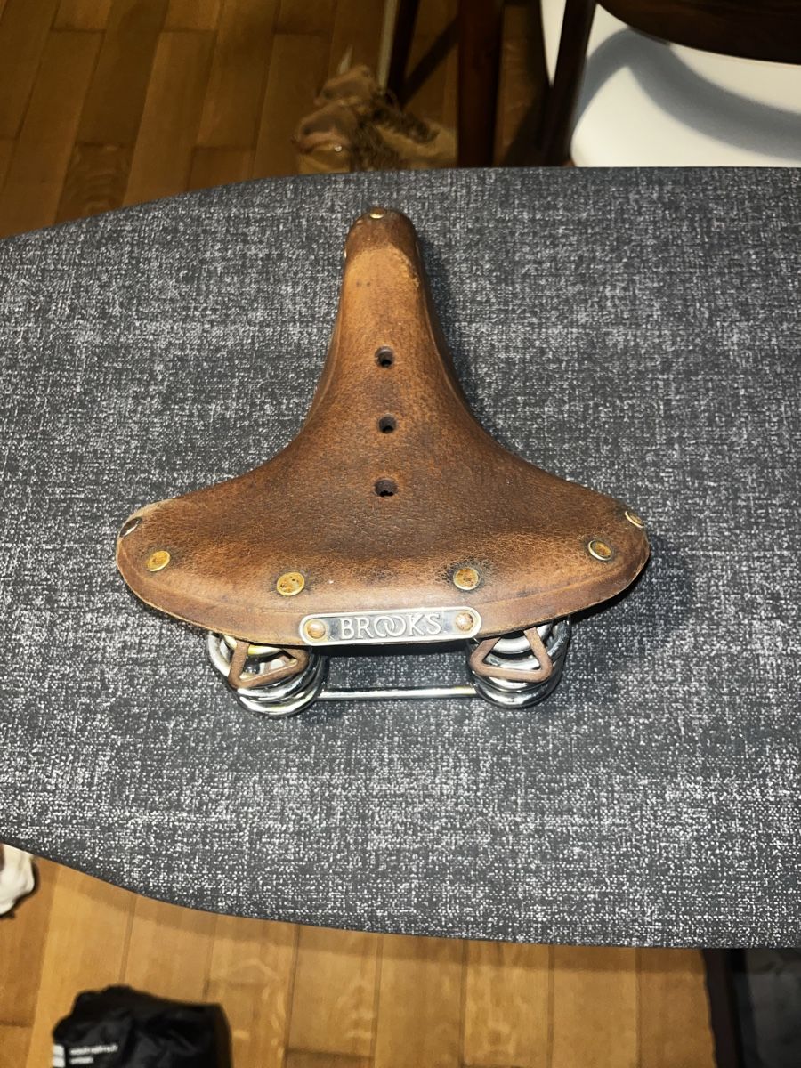 Brooks Pezzi di ricambio: Brooks Leather Saddle, Good condition, Perfect for Spring ri – Usato da Bern venduto da dpa_6kh5