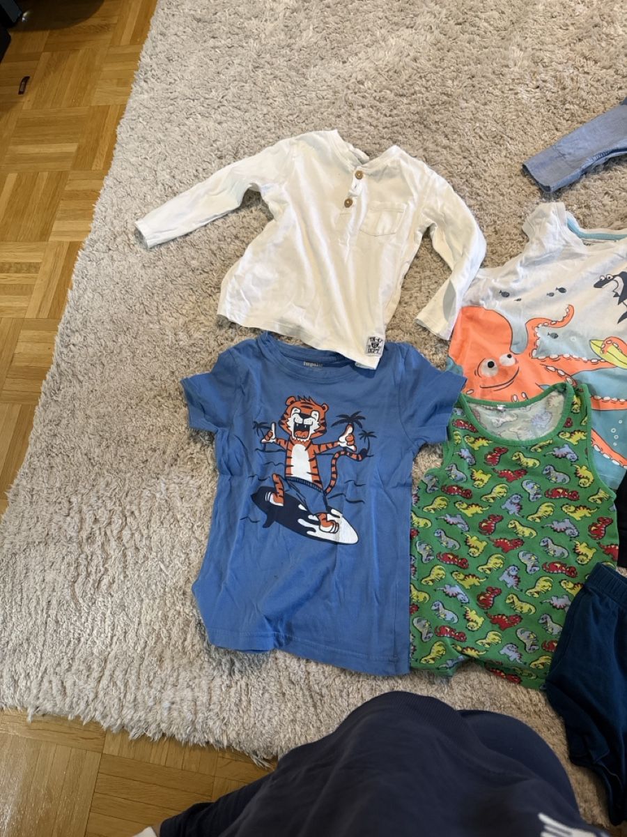 Lotti & Set di vestiti: Kleiderpaket  – Usato da Basel venduto da nl5_6bbx 3