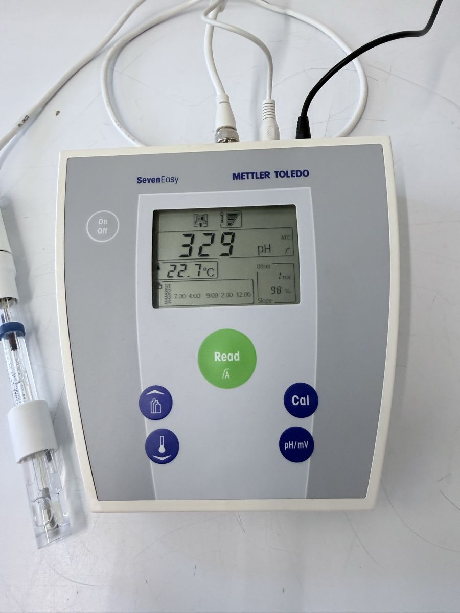 Mettler Toledo Misurare: Mettler Toledo SevenEasy pH-Meter + Electrode – Usato da Schupfart venduto da philippb06 3