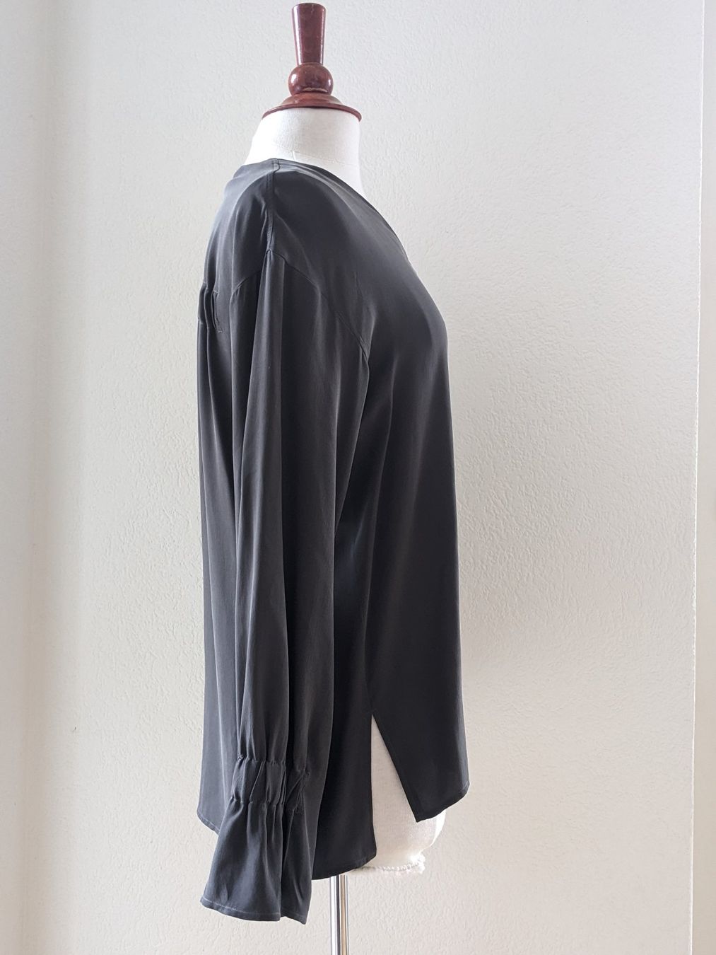 Lis Lareida Camicette: Lareida Switzerland Bluse 100% Seide 36 – Nuovo (secondo la descrizione) da Lengnau AG venduto da Nathi88 7