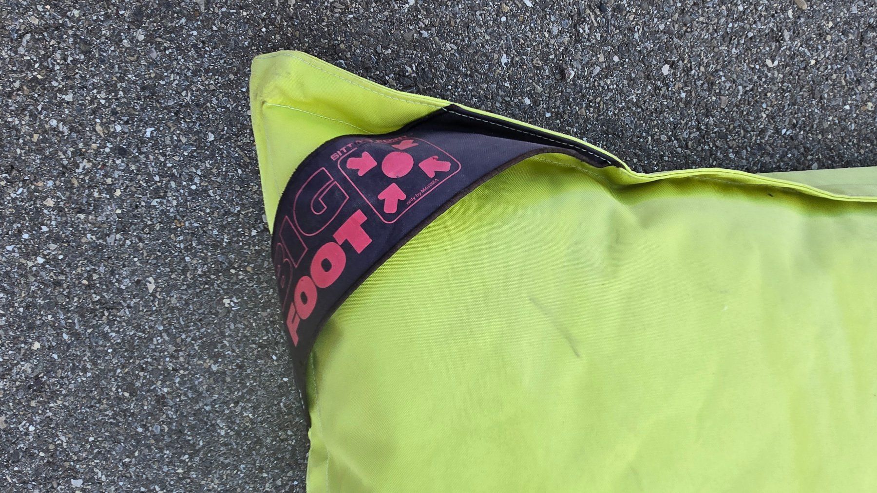 Cuscini: Sitzsack stabilo grün – Usato da Winterthur venduto da meinweinkeller 1