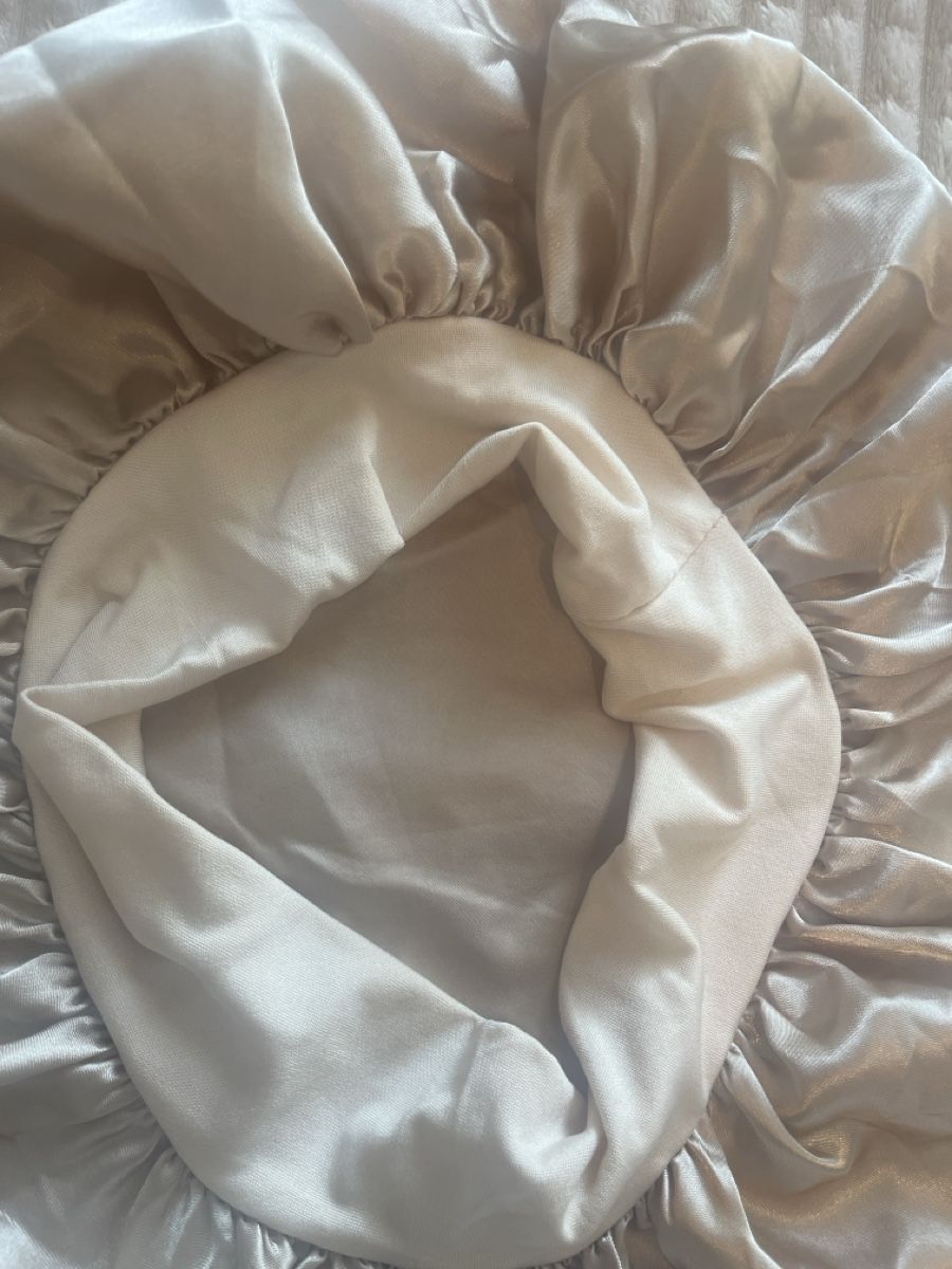 Altro per la cura del corpo: Satin Schlafhaube beige  – Nuovo (secondo la descrizione) da Arch venduto da sibylle.anne 1