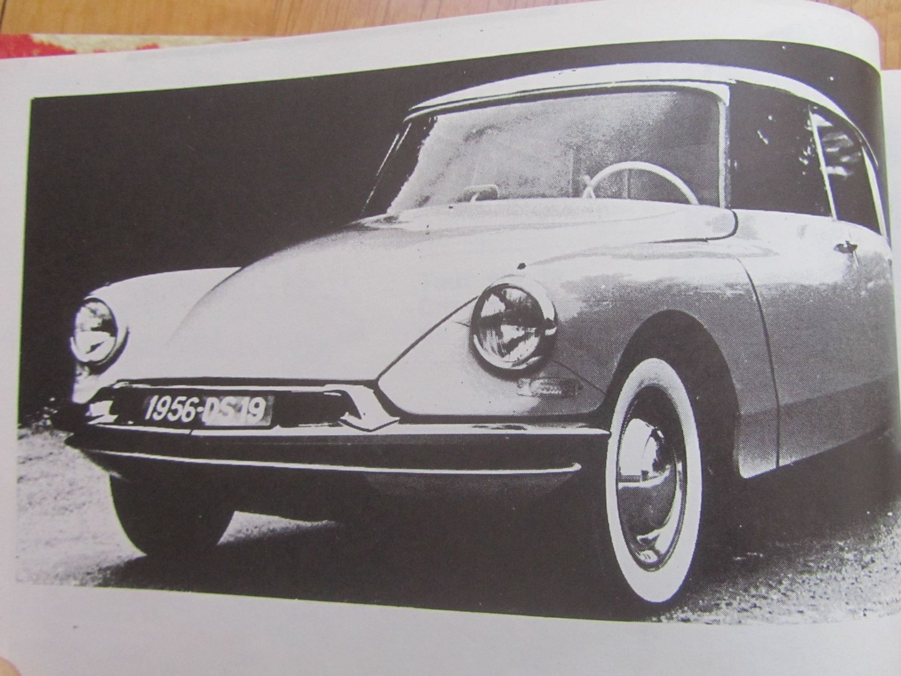 Livres: DS Avantgarde, Citroen – D'occasion à Seengen par mikelele 1