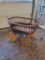 Alter Stubenwagen Holzkorb Babywagen