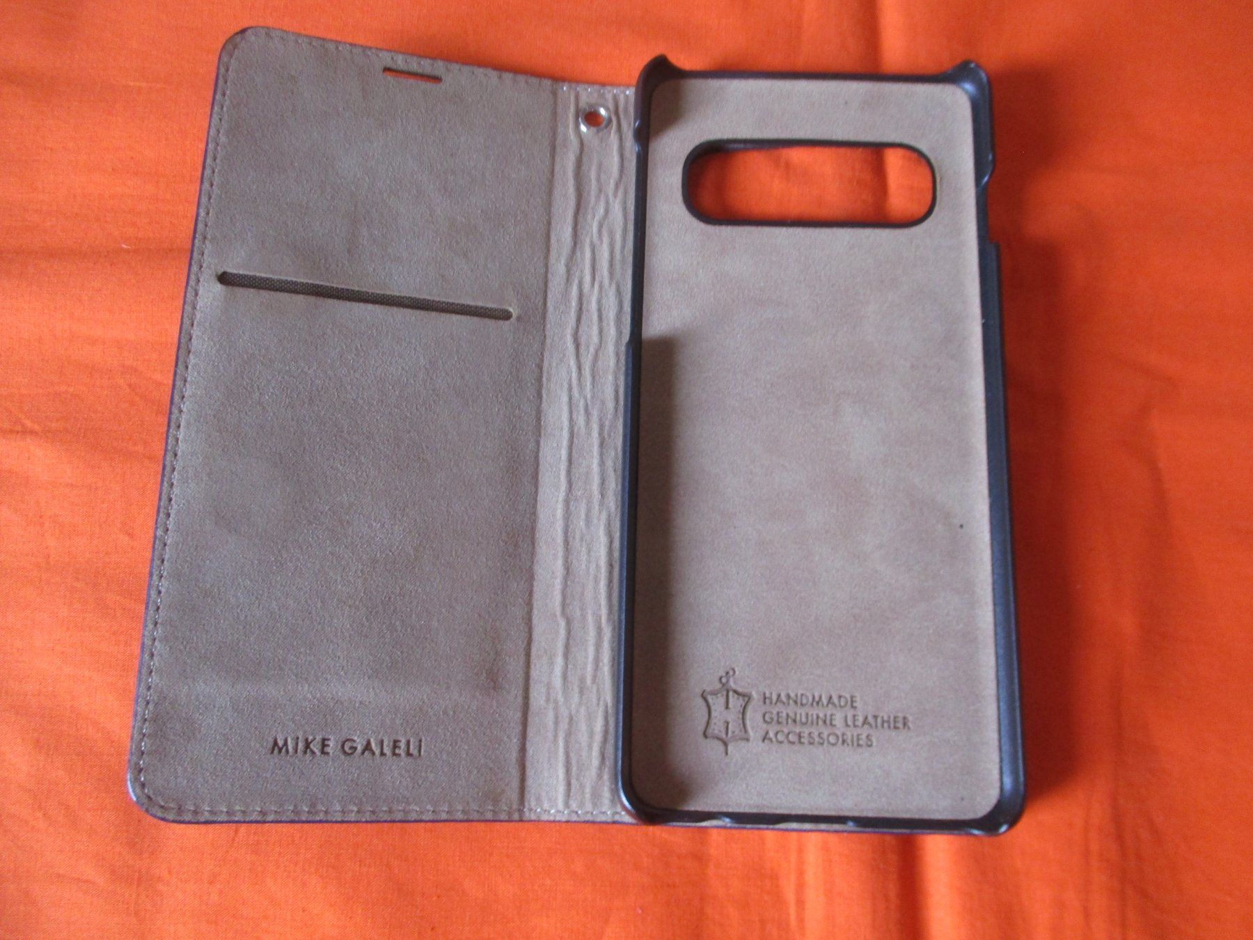 Cover & Protezioni schermo: Handy Hülle Mike Galeli – Nuovo (secondo la descrizione) da Birsfelden venduto da alles-muss-raus 1
