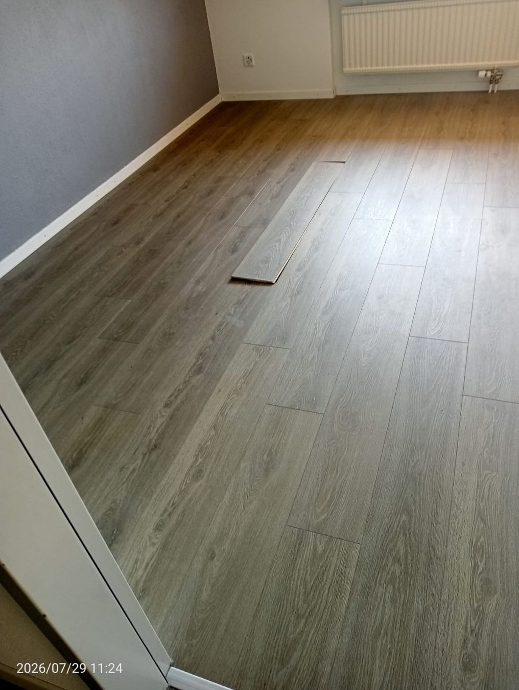 Rivestimenti per pavimenti: Laminat/Bodenbalag zu verschenken – Usato da Aathal-Seegräben venduto da Martin1818 7