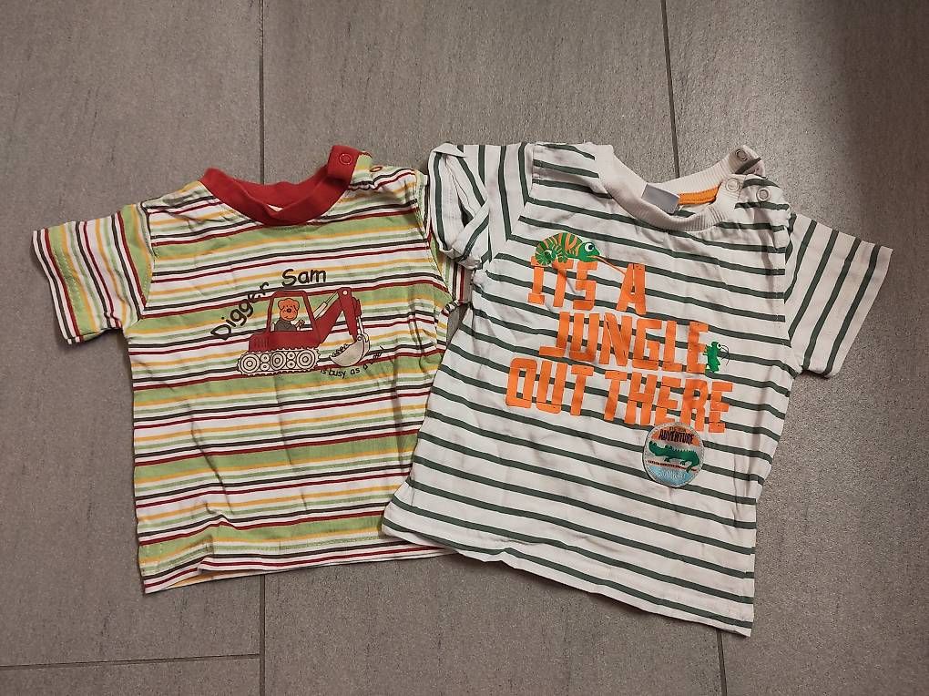 Camicie, Top & T-shirt: T-Shirt Grösse 68 – Usato da Igis venduto da Ricema