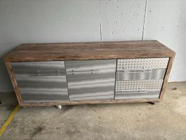 Sideboard Holz Metall Kombination akzeptabler Zustand