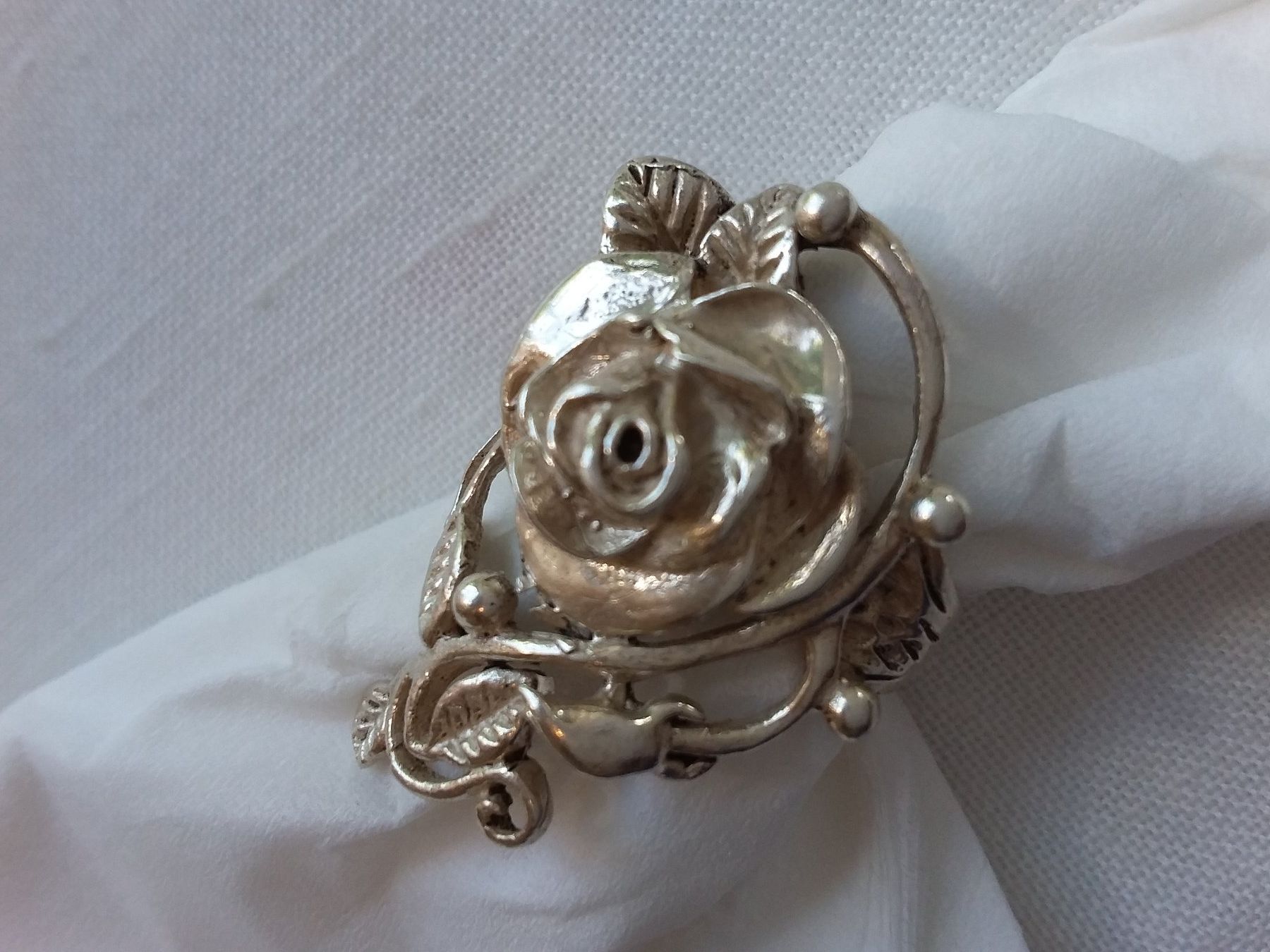 Anelli: Wunderschöner Sterling Silber Rosen Ring Gr 52 – Usato da Zürich venduto da Aleick 1