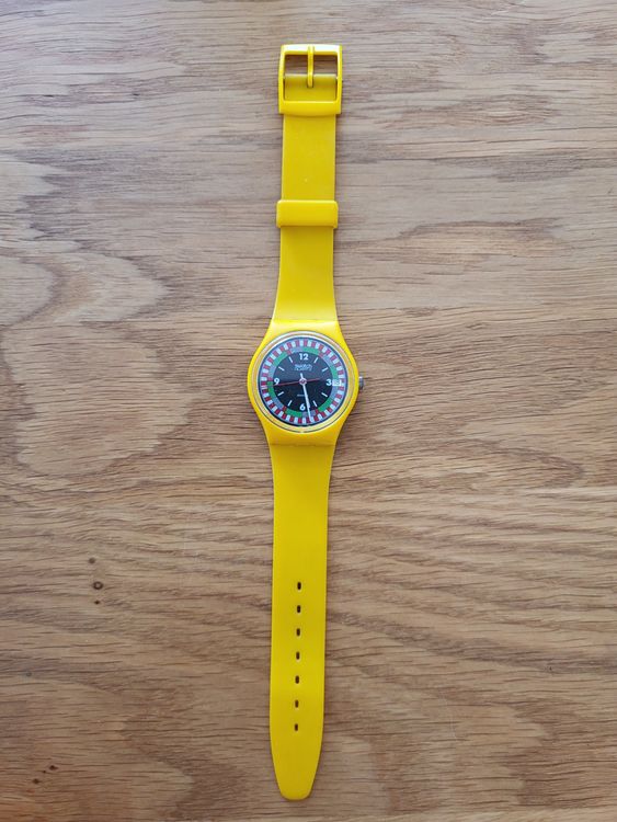 SWATCH YELLOW RACER Gent (GJ400) (Gebraucht) in Zürich für CHF 279 ...