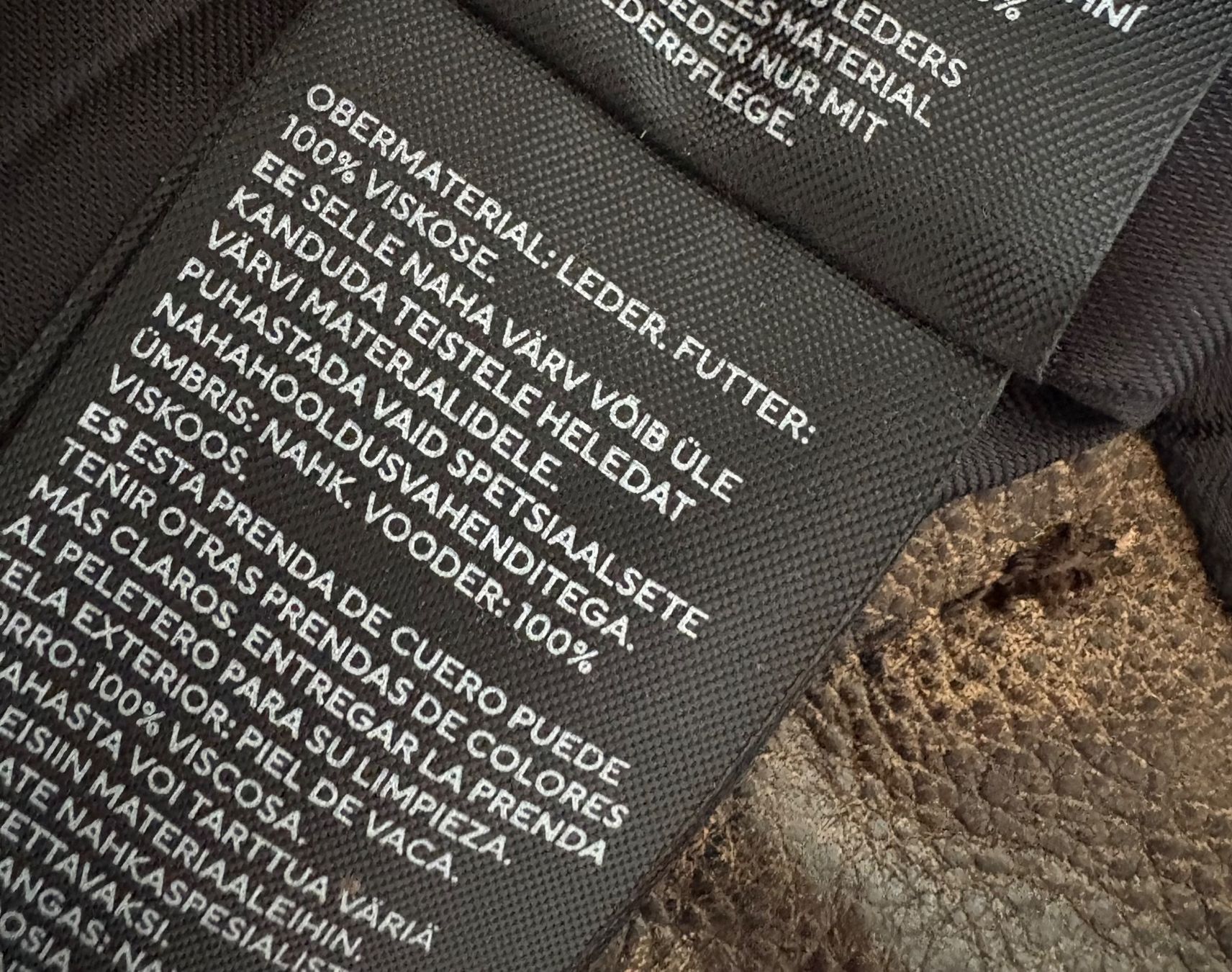 H&M Jacken: H&M STUDIO Limitierte Edition Lederjacke / S / Sold out! – Gebraucht aus Zug von bia_v6gf 8