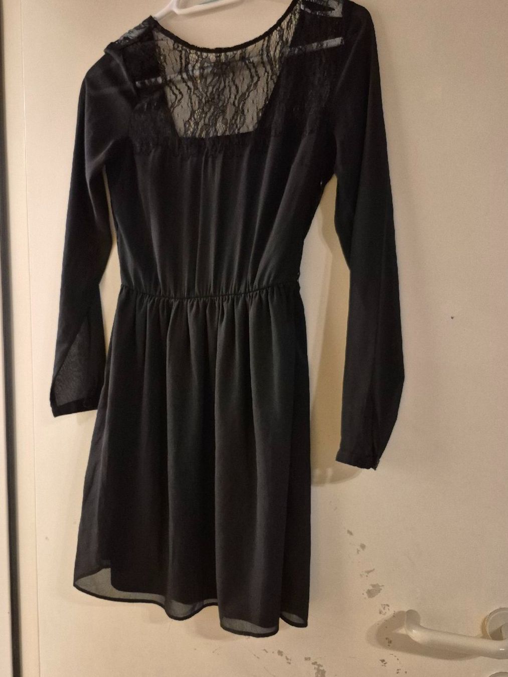 Kleider: Kleid Damen Grösse S – Gebraucht aus Schöfflisdorf von kin_2dp9