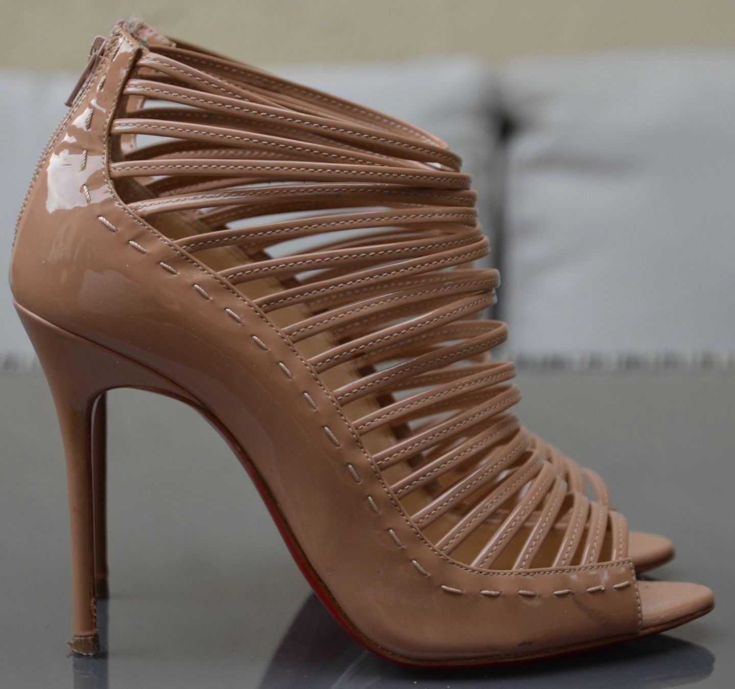 Christian Louboutin Damenschuhe: Christin Louboutin Pumps .36 – Gebraucht aus Collonges von Auganien 3
