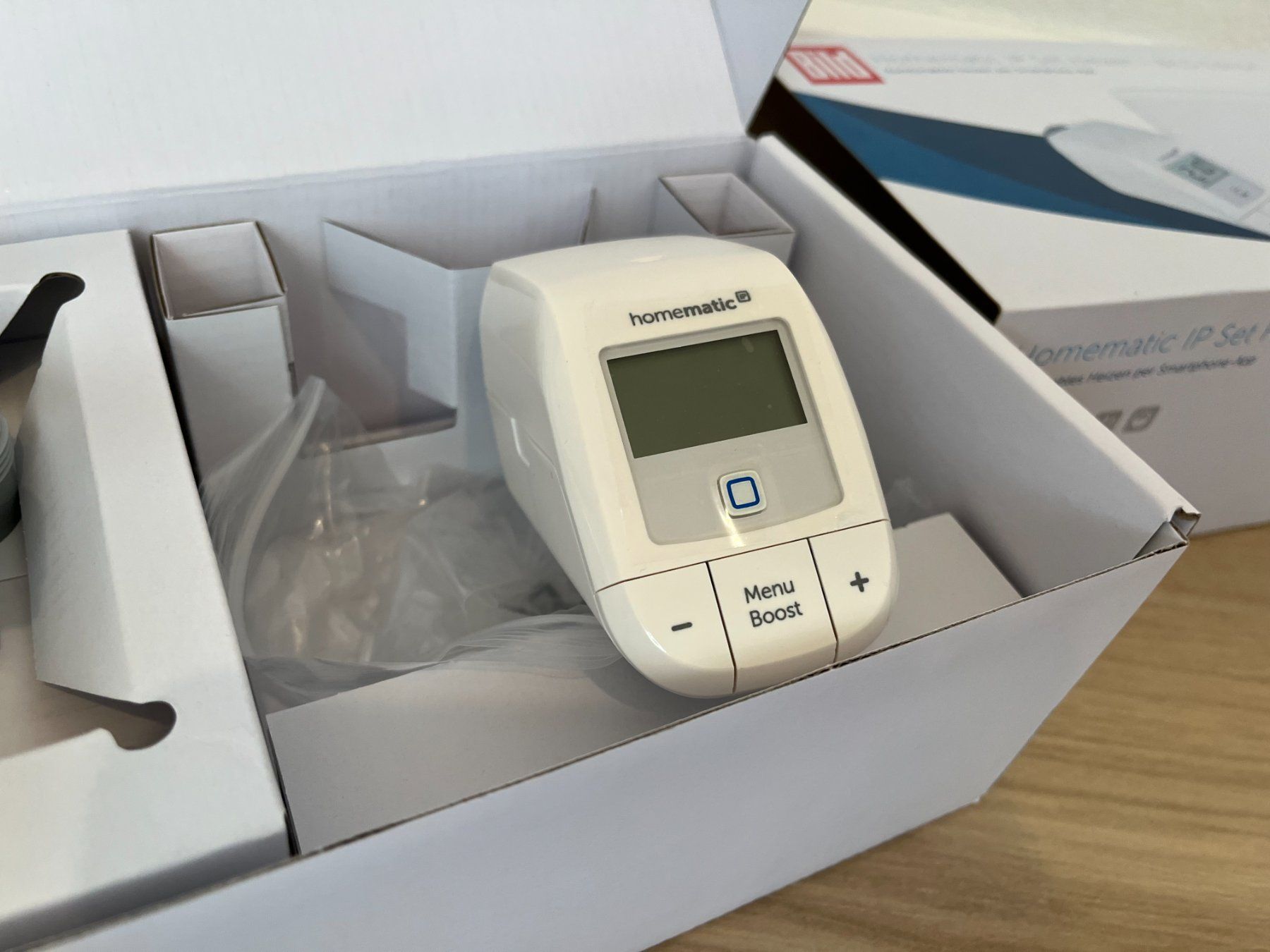 Radiatori: Homematic IP Set – Usato da Frauenfeld venduto da Hv 2