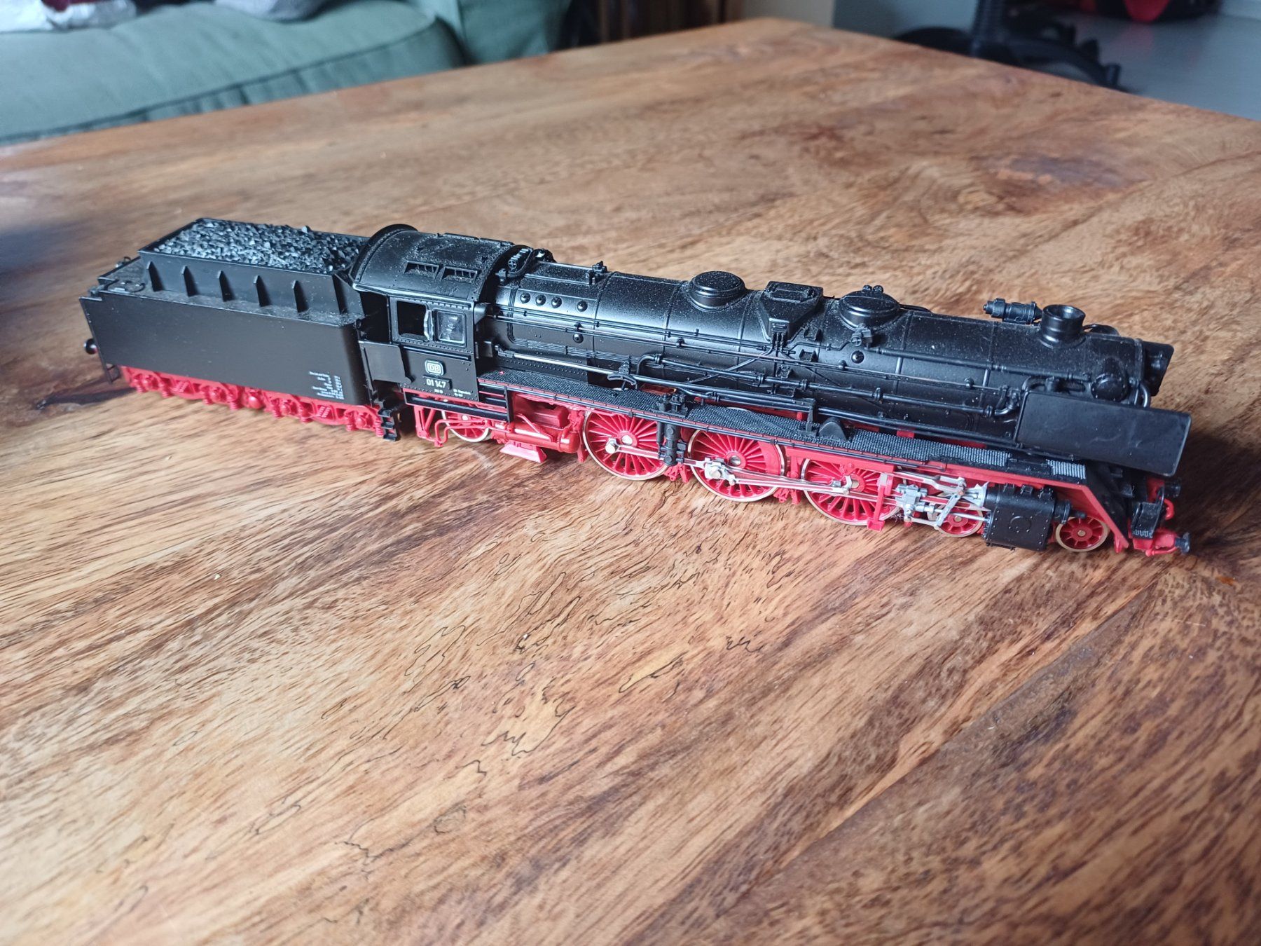 Roco Modellini di ferrovie: Roco HO Dampflokomotive BR 01 – Usato da Zwillikon venduto da Exaile 2