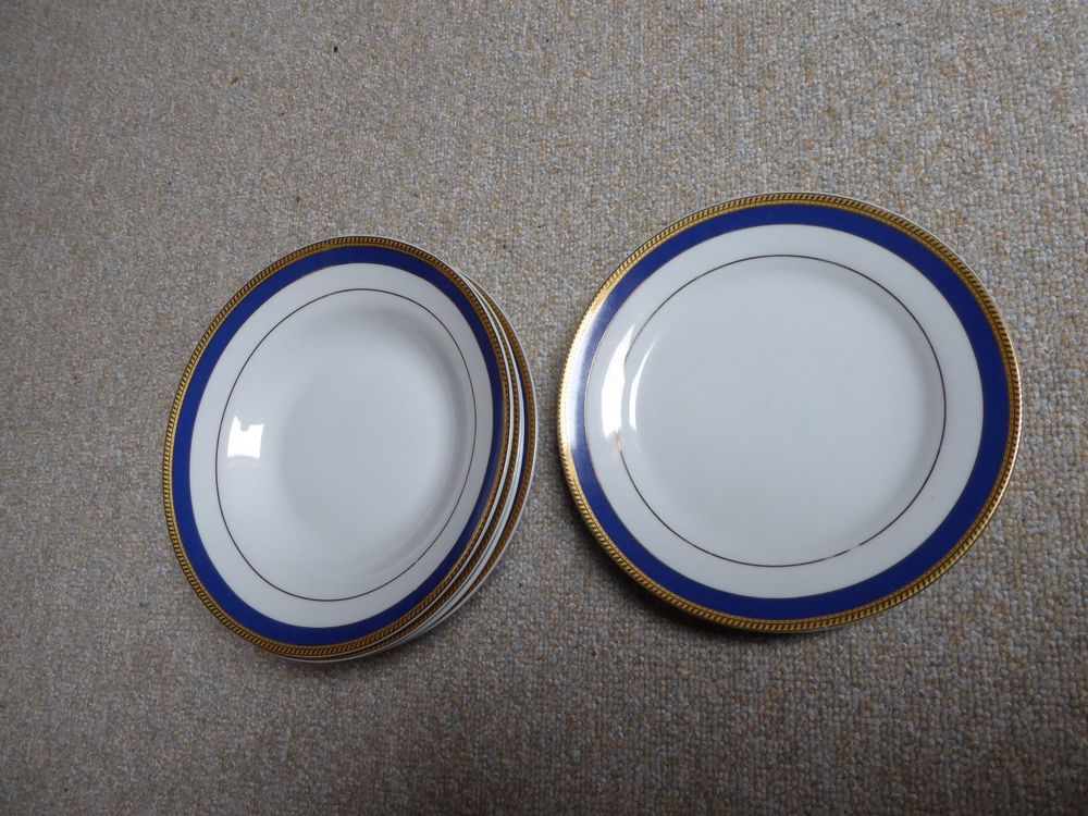 Geschirr weiss mit blauem Rand und Gold, 10-teilig, Bellagio (Gebraucht) in Baar für CHF 40 – nur Abholung auf Ricardo kaufen