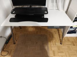 Schreibtisch mit Schublade  höhenverstellbaren Beinen / Desk
