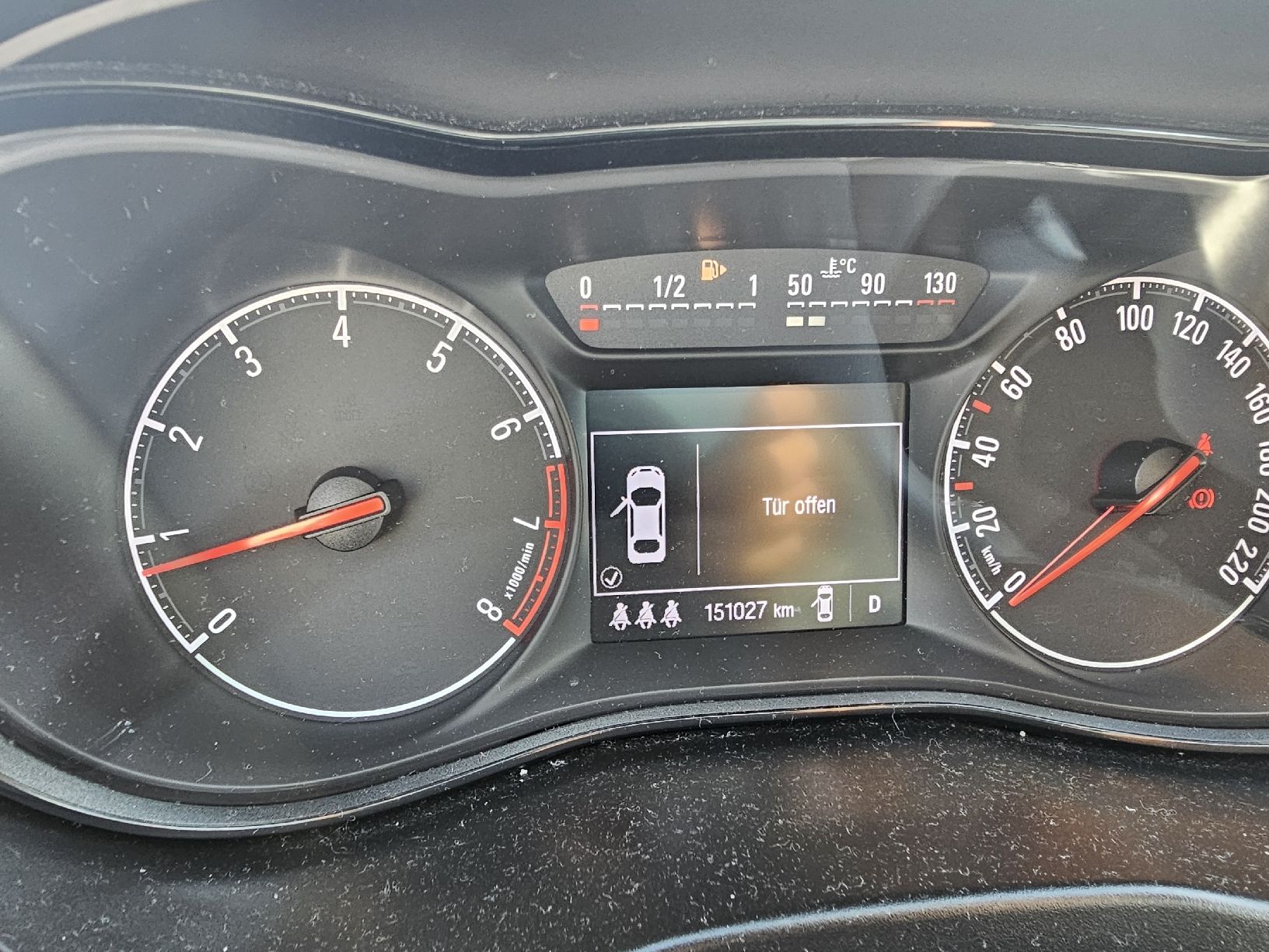 Opel Automobili: Opel Corsa 1.4 2015 Automat Defekt – Usato da Opfikon venduto da Ah-autos 8