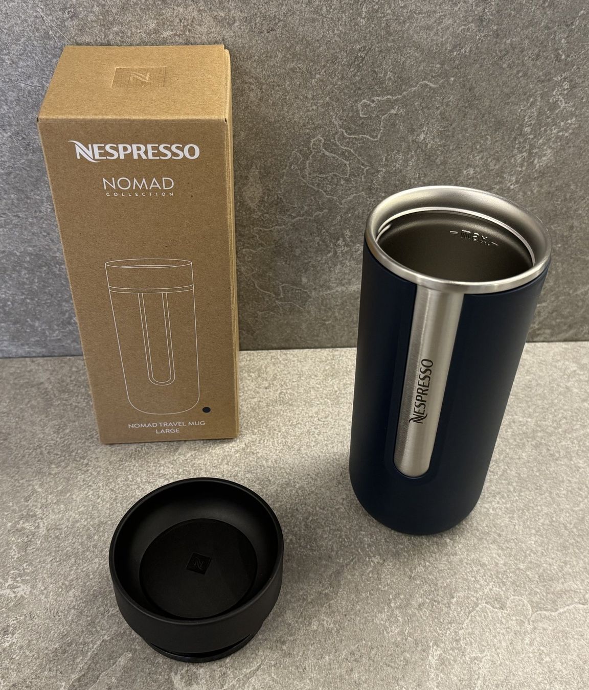 Tassen: NESPRESSO: Travel Mug, Midnight Blue - 540ml ... – Neu und originalverpackt aus Klosters von  1
