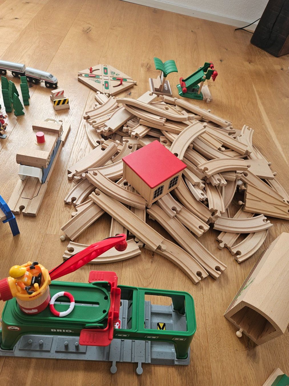 Brio Spielzeuge: Briobahn Megaset – Gebraucht aus Rorschacherberg von Oberhaupt79 6