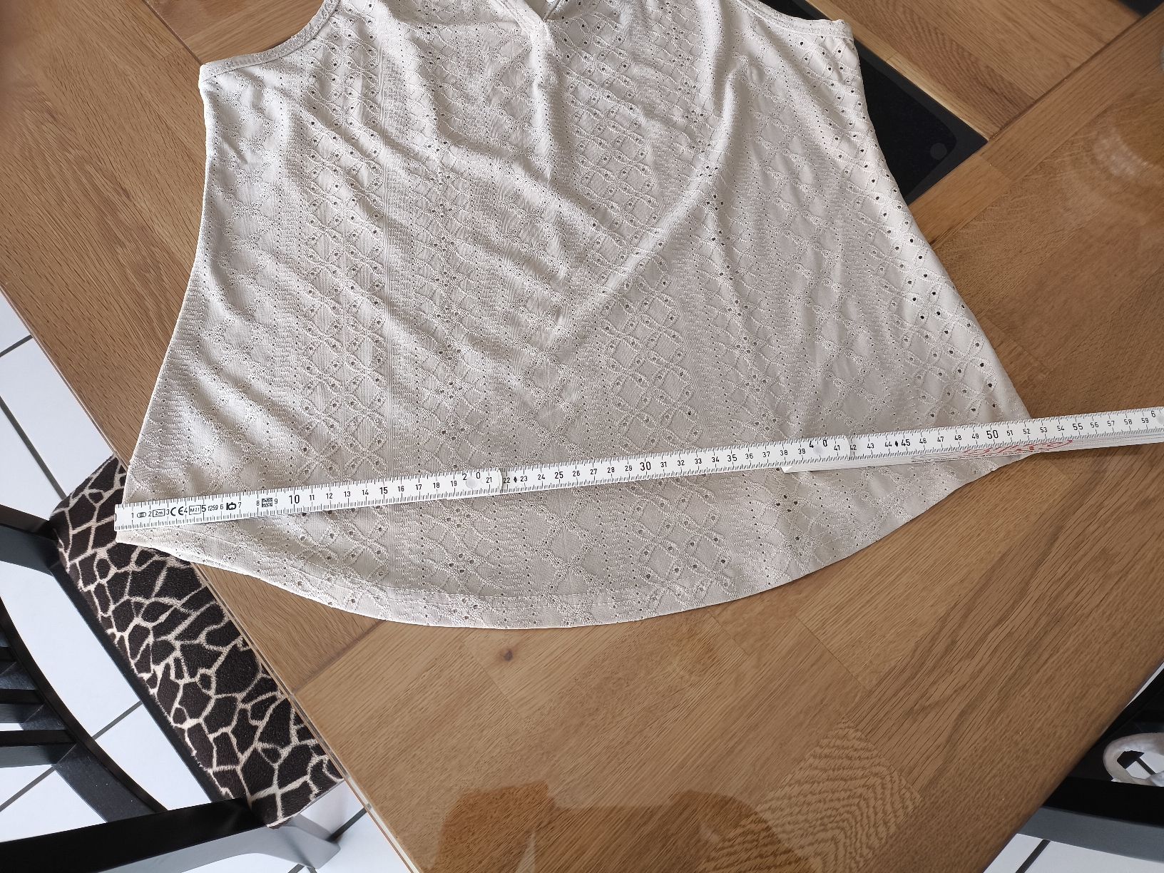 Shein Top: 4er Set Träger Shirts Gr.XL/44 – Nuovo (secondo la descrizione) da Burgdorf venduto da Ropajesi 3