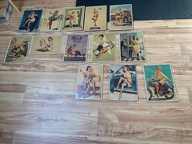 Foto & Immagini: Pin Up Bilder in Alu Rahmen – Usato da Oberdorf BL venduto da Semema