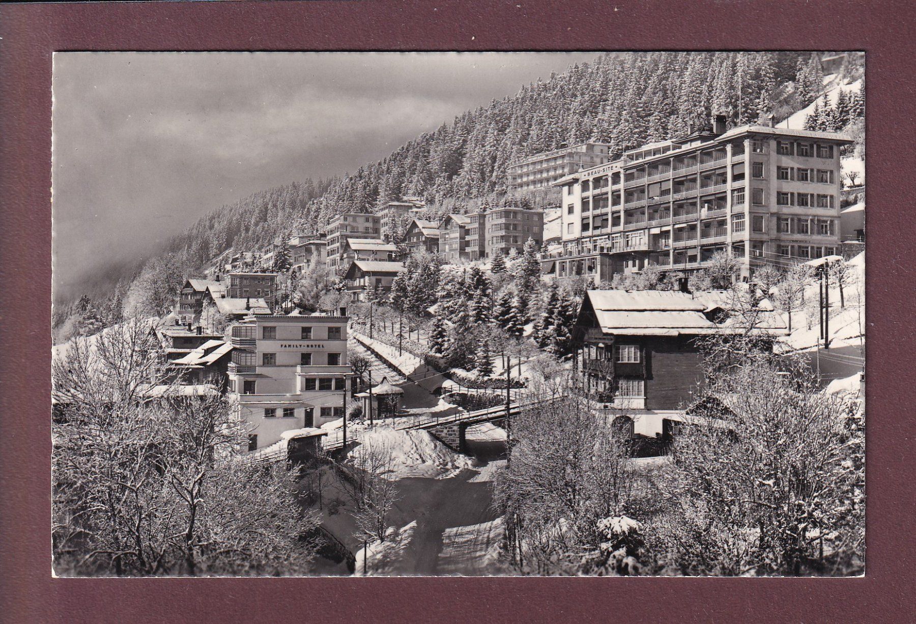 Cartes postales: LEYSIN - Quartier Versmont - 1971 – D'occasion à Pully par nicecards