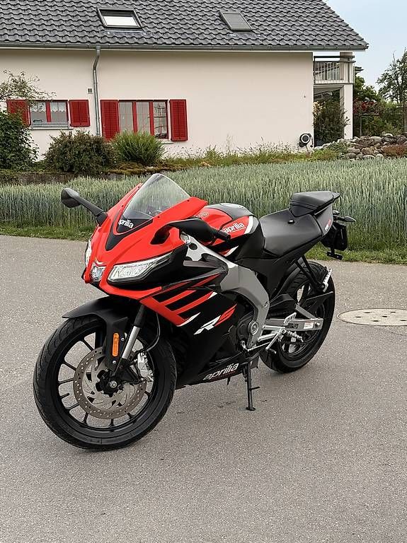 Strada: Aprilia RS125 2021  – Usato da Fahrwangen venduto da vespa4you 6