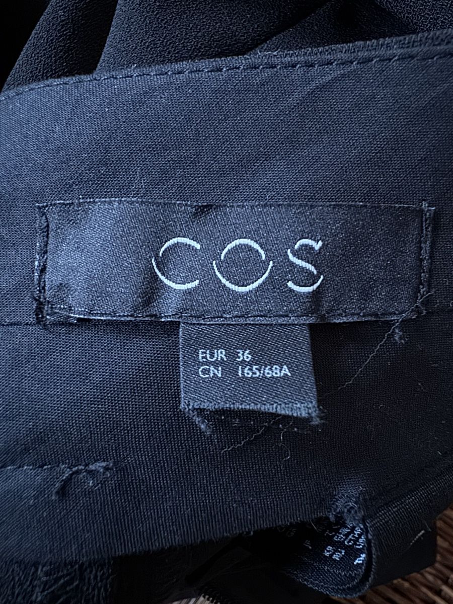 Cos Gonne: Jupe plissée originale COS, taille 36-38, noire – Nuovo (secondo la descrizione) da Morges venduto da sandy069 3
