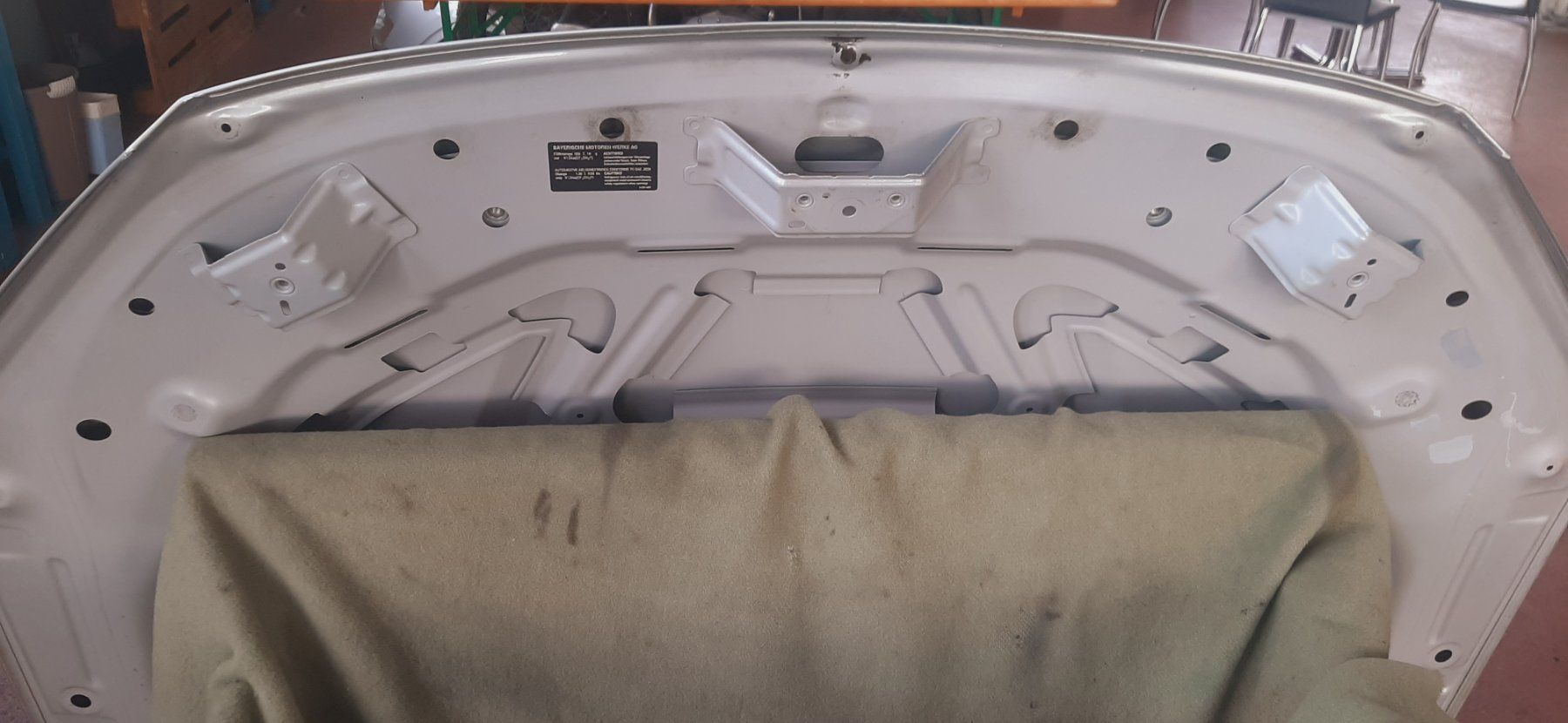 BMW Tutti pezzi di ricambio auto: BMW X 1   2013 – Usato da Muri AG venduto da Rimp056 2