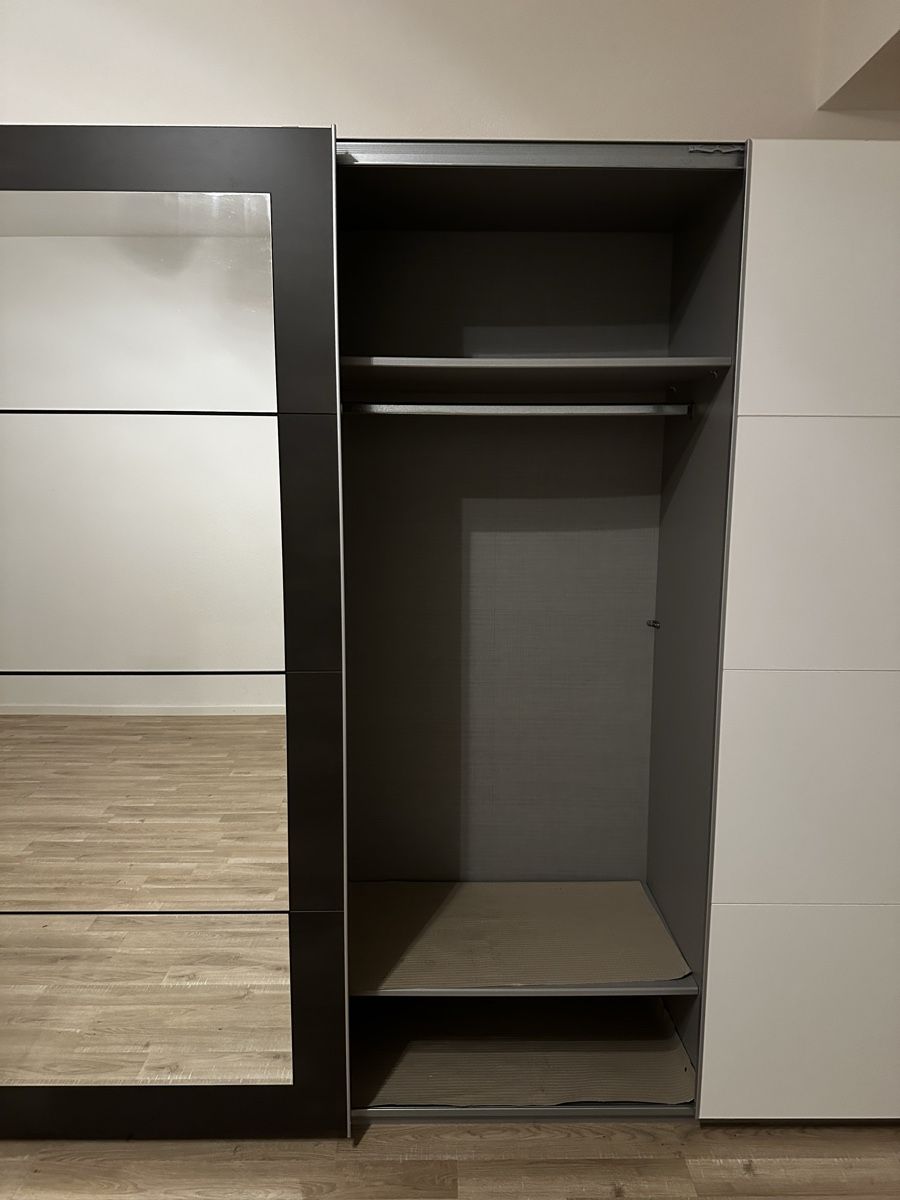 Armoires: Wardrobe  – D'occasion à Basel par tar_nq7c 3