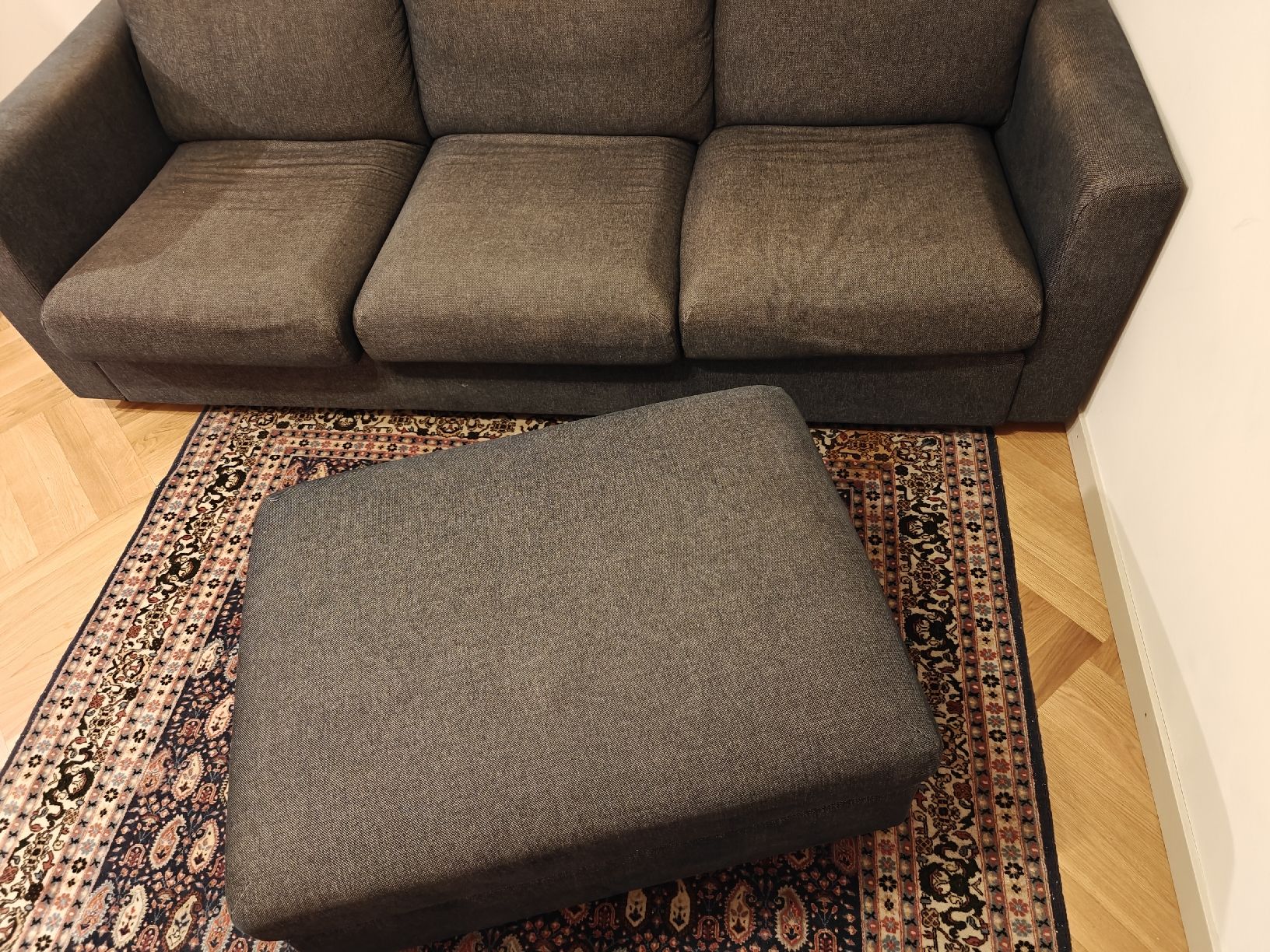 Divani: Ecksofa von IKEA in grau mit Stauraum – Usato da Zürich venduto da jan_78ld 2