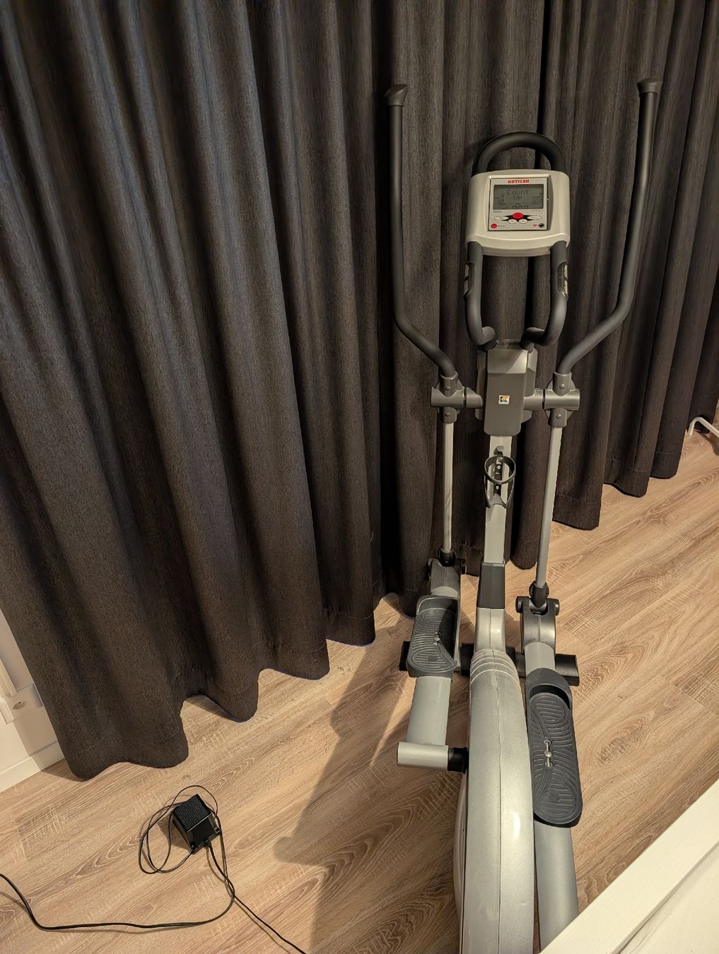 Kettler Vélos d'appartement: Crosstrainer Kettler Ergometer CTR 2 – D'occasion à Cham par Onneb1 2