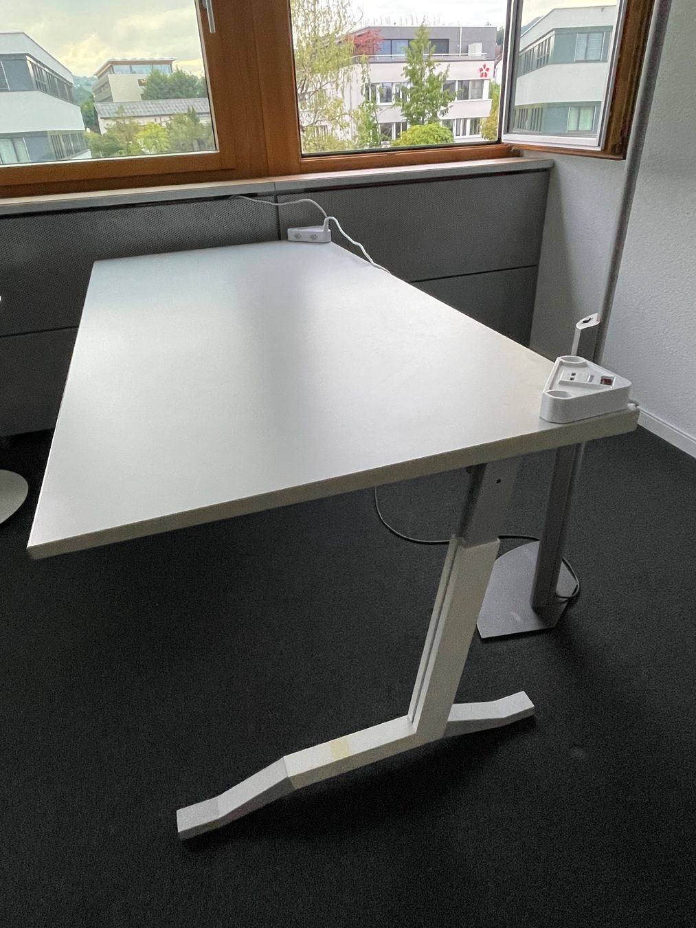 Scrivanie: Bürotisch (1 Stück) – Usato da Zürich venduto da luks_ 1