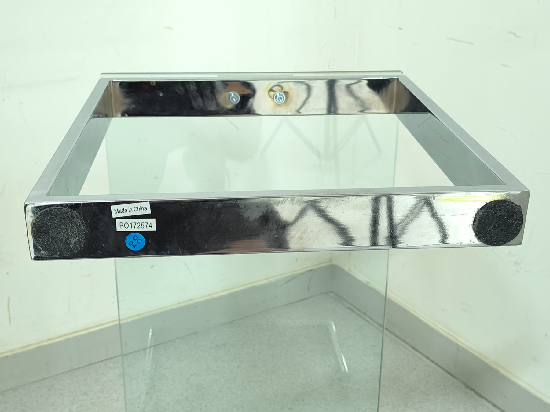 Tavoli: Moderner Glas-Couchtisch mit Chromgestell – Usato da Rüti ZH venduto da Restwert_Rueti_ZH 3