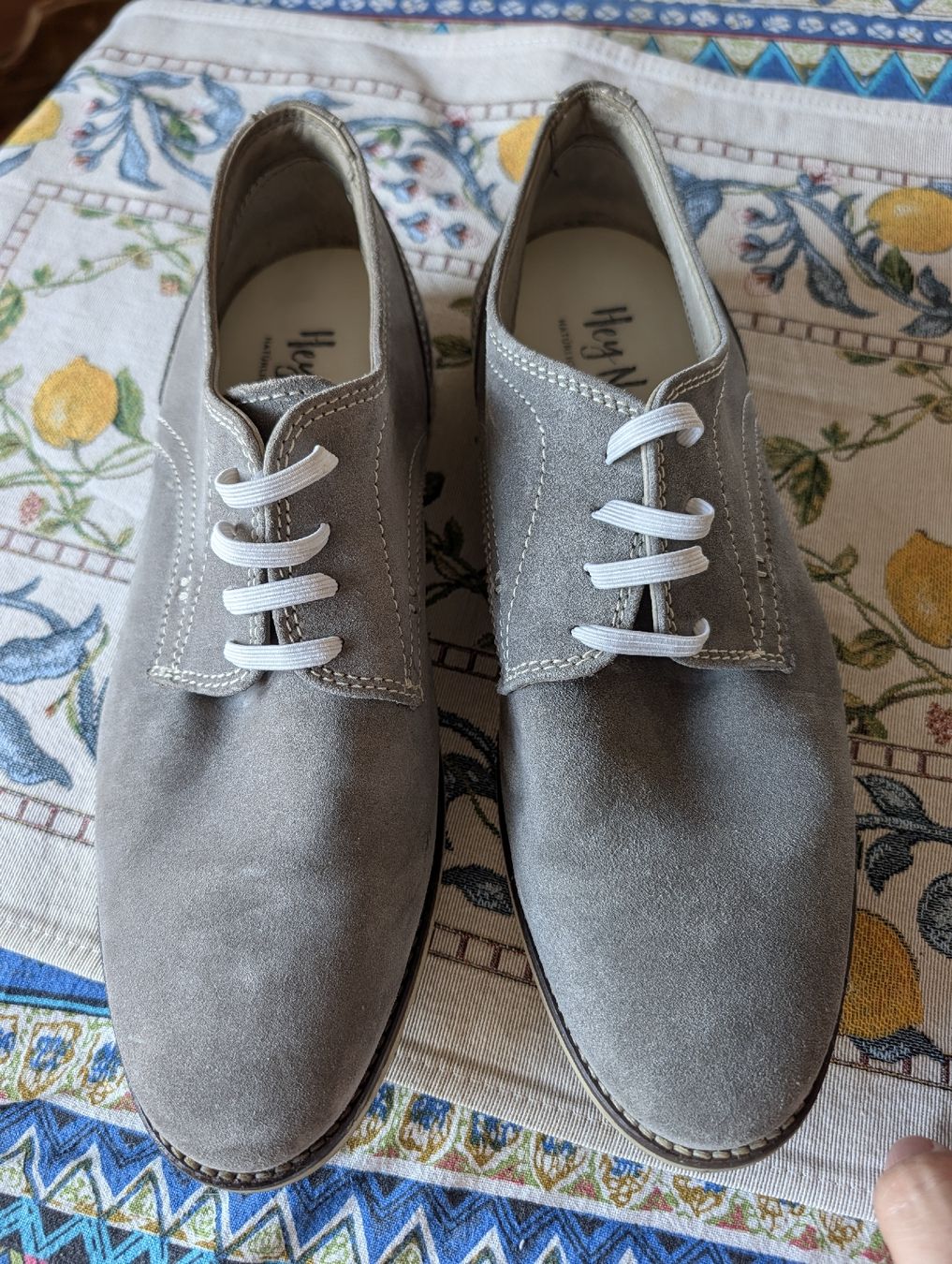 Scarpe da uomo: Men's Grey Suede Shoes - Size 43 Used – Usato da Zürich venduto da jor_68rp 1