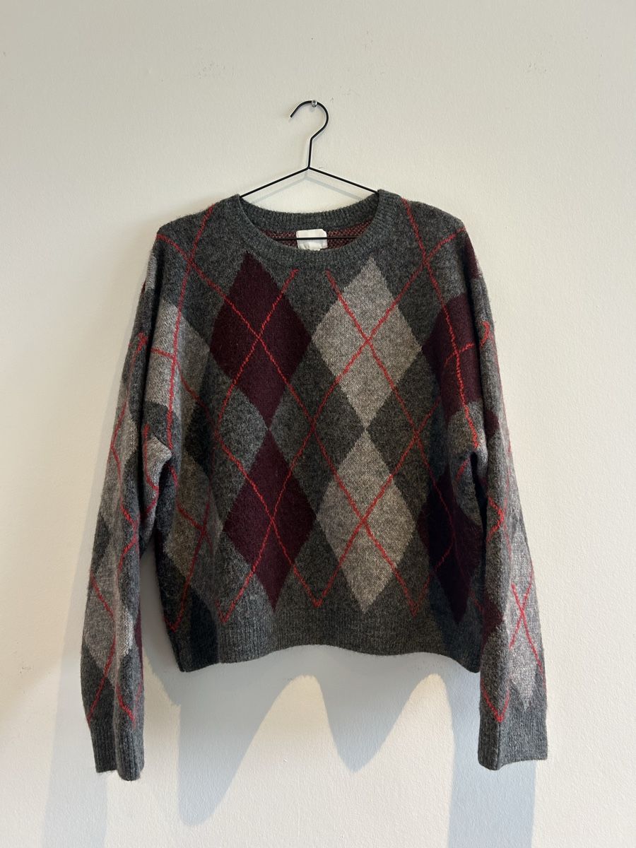 H&M Pullover & Sweatshirts: H&M Pullover – Neu (gemäss Beschreibung) aus Aeugst am Albis von schatzkistee