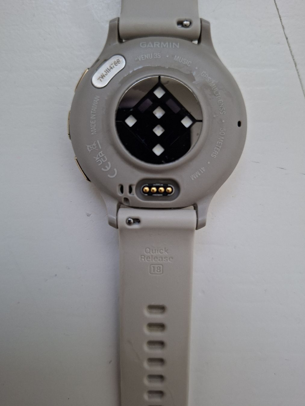 Garmin Smartwatch: Smartwatch Garmin Venu 3S – D'occasion à Neuenkirch par a_s_p6dq 1
