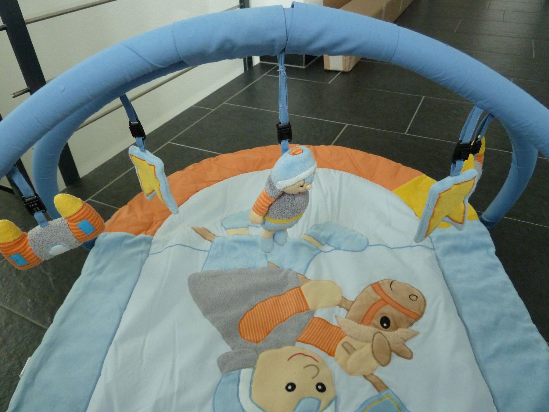 Sterntaler Tappeto da gioco: Spielbogen Ritter von Sterntaler – Usato da Wagenhausen venduto da Svema 2