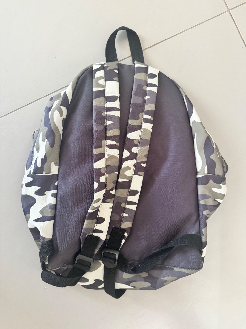 Rucksäcke: Sac a dos – Gebraucht aus Collex von lau_hz7h 1