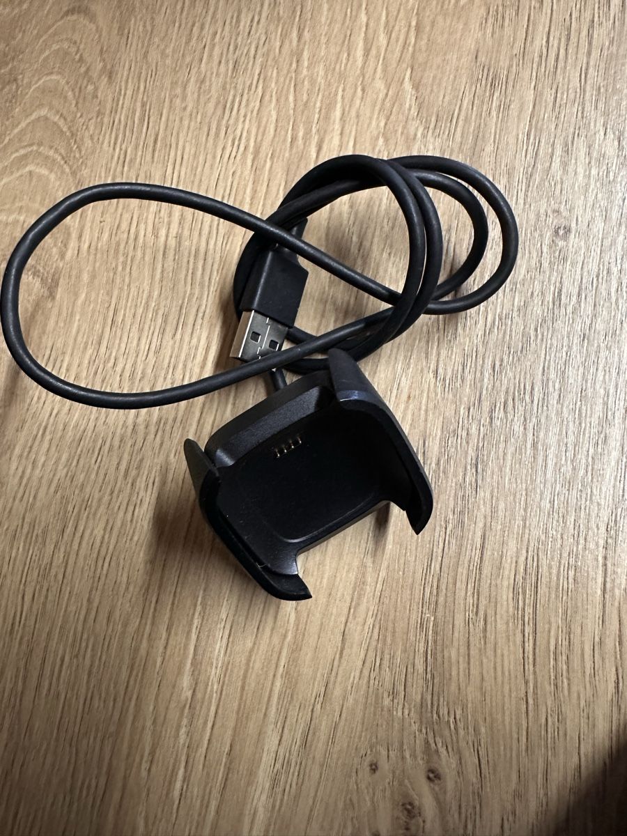 Fitbit Smartwatch: Fitbit Versa 2 – Usato da Rapperswil BE venduto da Nina.H. 2