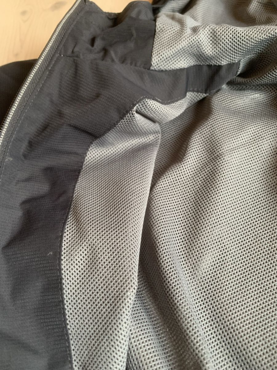Rukka Giacche: Regenjacke Rukka Gr. 152 – Usato da Biberist venduto da coffee13 3
