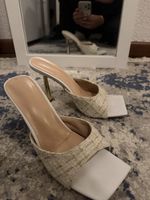 Elegante Damen Mules / High Heels – Weiss & Gold