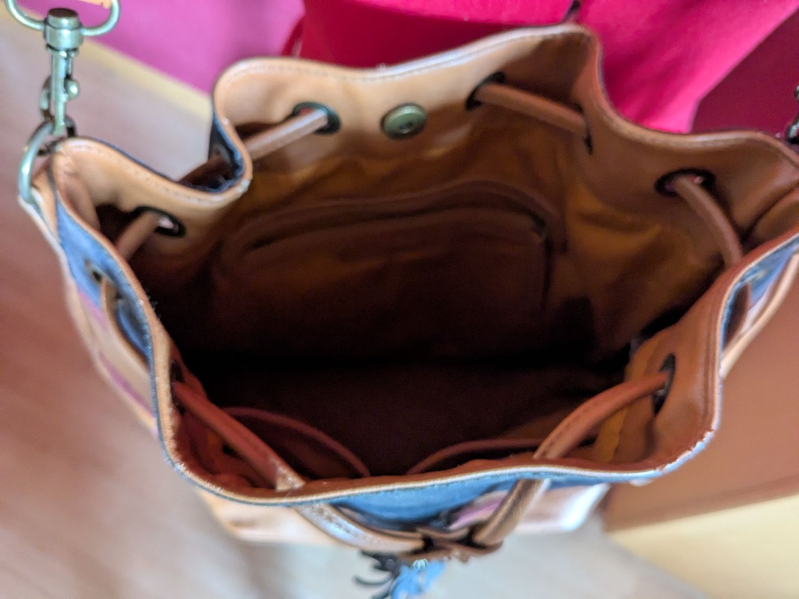 Sonstige Kleidung & Accessoires: sac bandoulière moa – Gebraucht aus Vionnaz von MarinaMGB 4