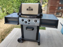 Koenig Monarch Gasgrill mit Seitenkochfeld, gebraucht