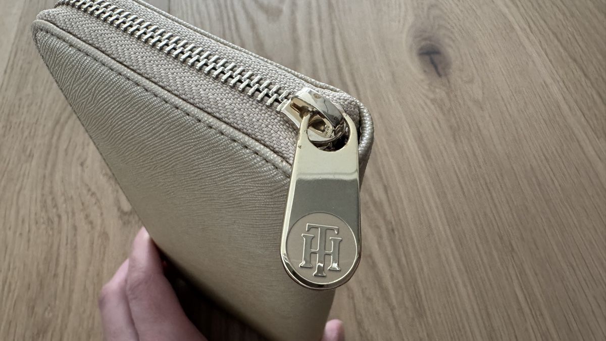 Tommy Hilfiger Portamonete: Portemonnaie Tommy Hilfiger – Nuovo (secondo la descrizione) da Rain venduto da Heike5284 3