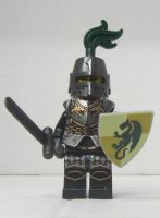 LEGO Kingdoms cas462 " Dragon Knight Armor with Chain.."