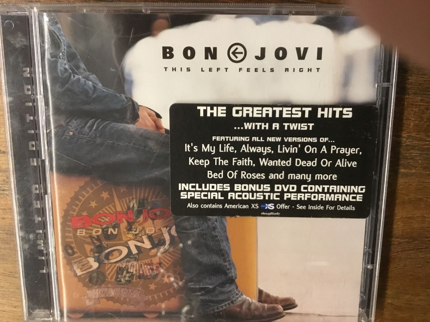 CDs: Bon Jovi CD  / DVD - This Left Feels Right - – Gebraucht aus Thierachern von sweden08
